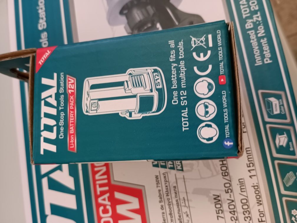 Акумулаторна батерия TOTAL, Li-Ion, 12 V, 1.5 Ah