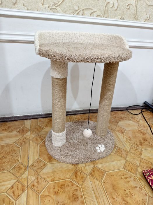 Когтеточка двойная с лежанкой. Когтеточки для кошек