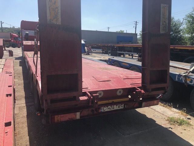 Vand semitrailer COMETTO 3 axe cu rampe dublu extensibilextensibil