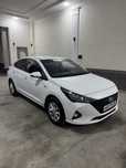 Hundai accent sotiladi moshina ideal xolatda xoxlagan ustaga praverka