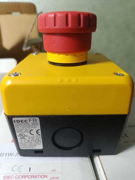 Întrerupător oprire de urgenta IDEC