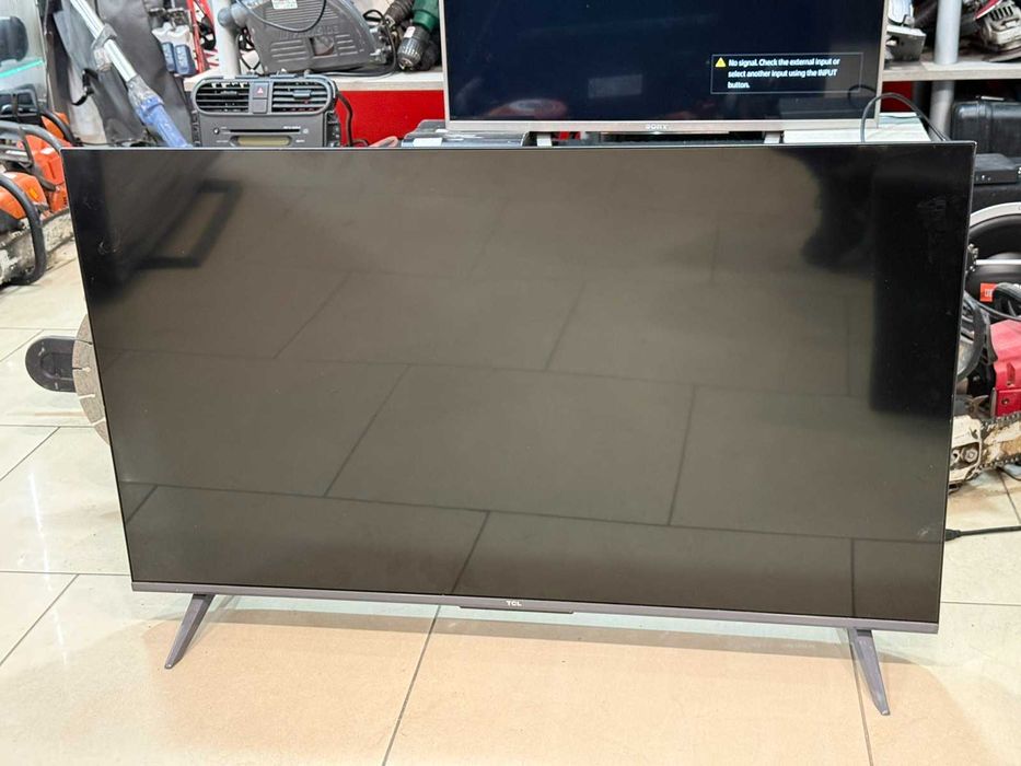 Телевизор TCL – 43" 4K UHD • Smart TV