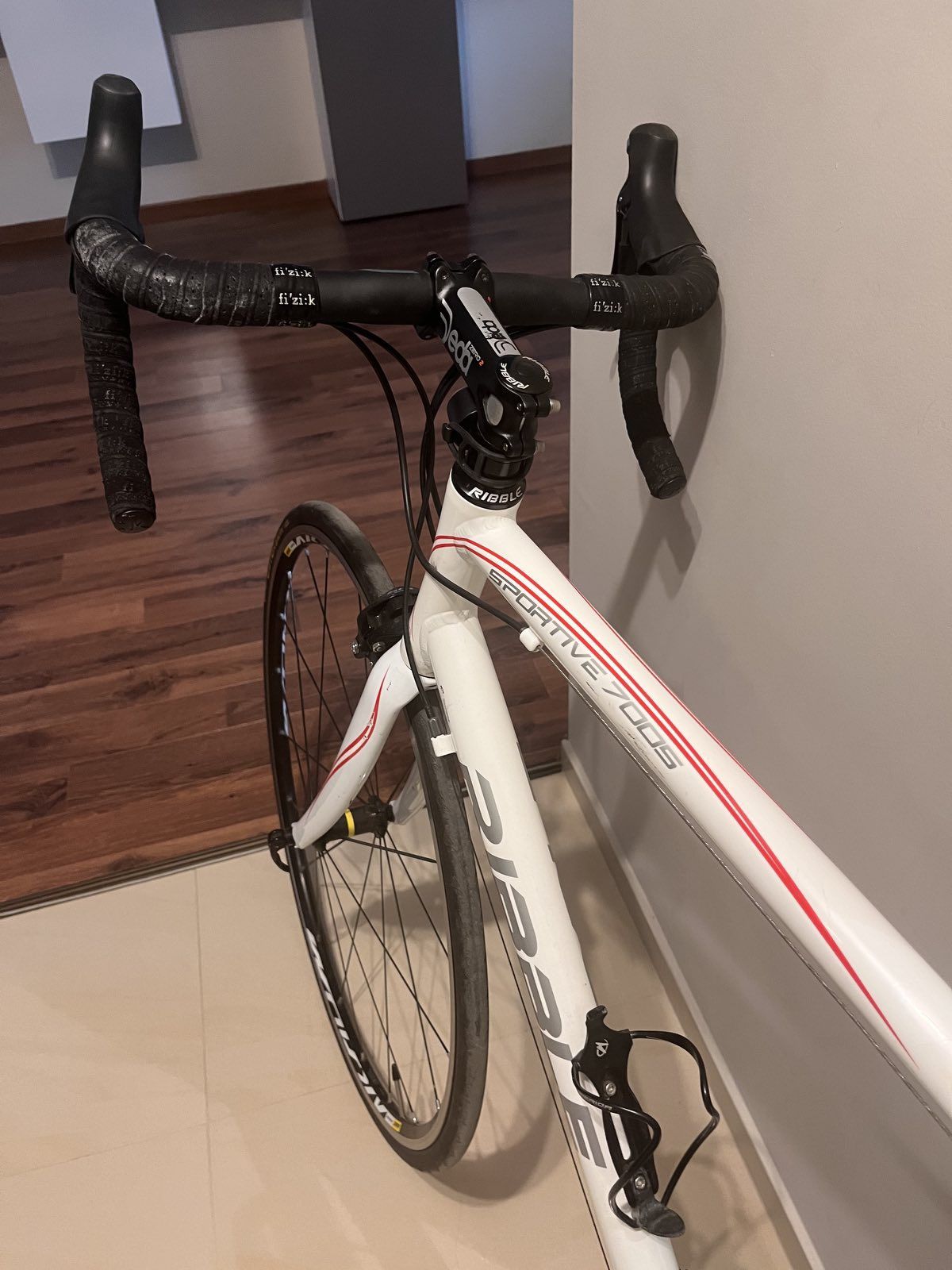 Продавам шосеен велосипед Ribble Sportive 7005