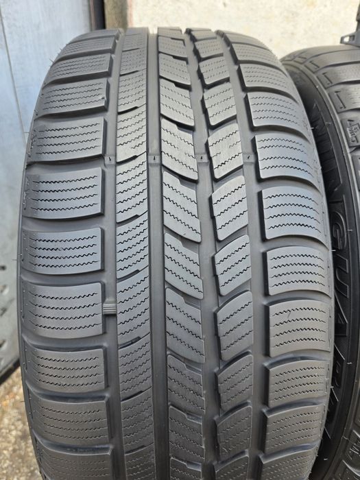 Vând patru anvelope de iarna 235 45 18  nexen/  nokian