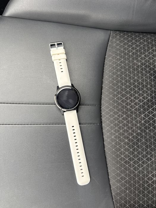 Часы электронные garmin vivoactive 4