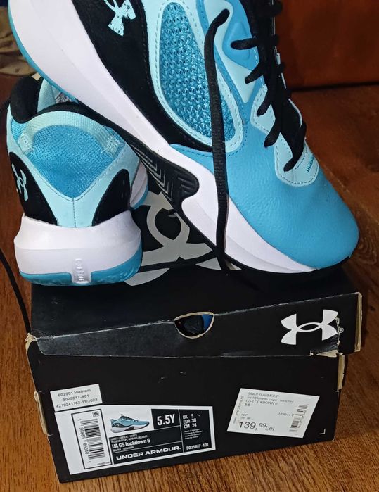 Adidasi Sport Under Armour
