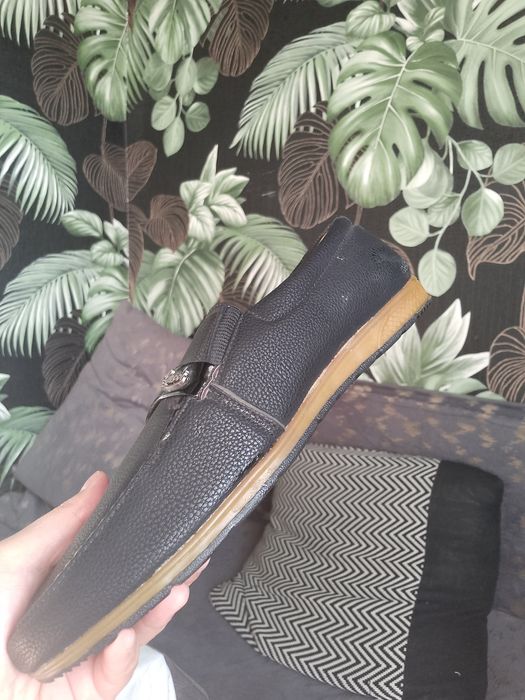 Обувь женская и мужская (кизлар ва угил болалар оёк кийимлари)