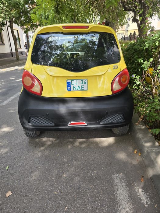 Masina electrica de 16 ani cu permis B1 ZED