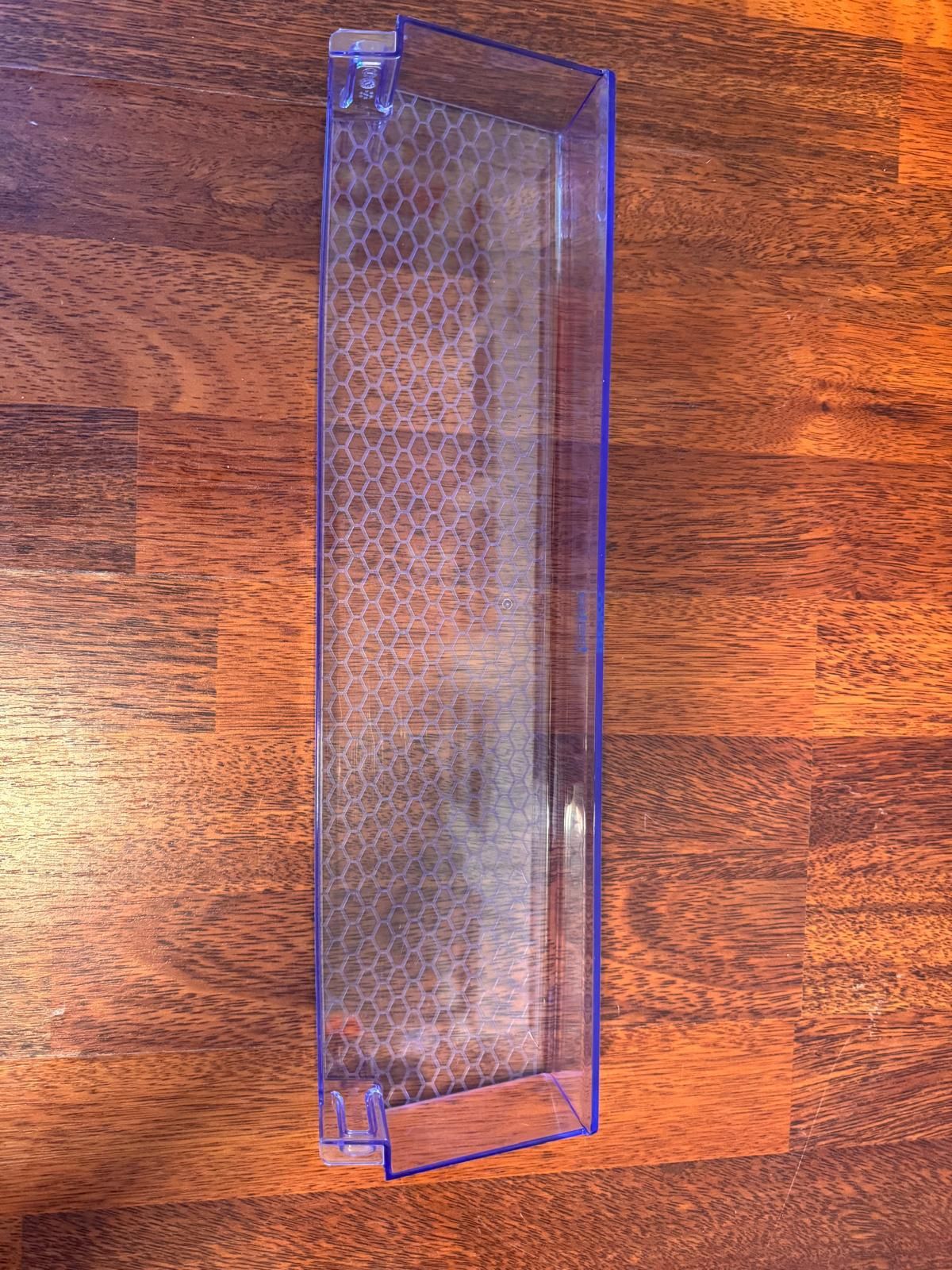 Raft sticle usa frigider Beko BCSA285K2S