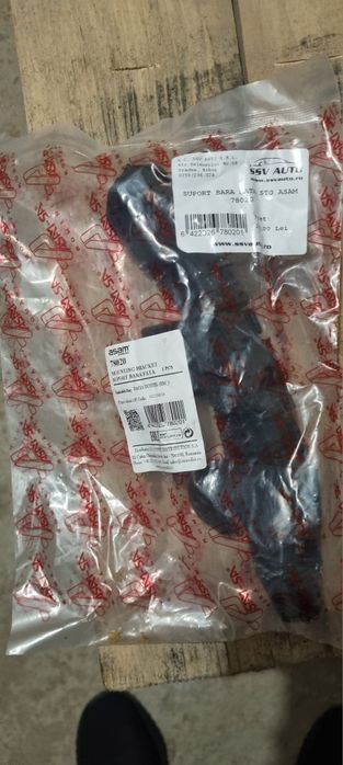 Bara fata, aripa fata stanga Dacia Duster 2