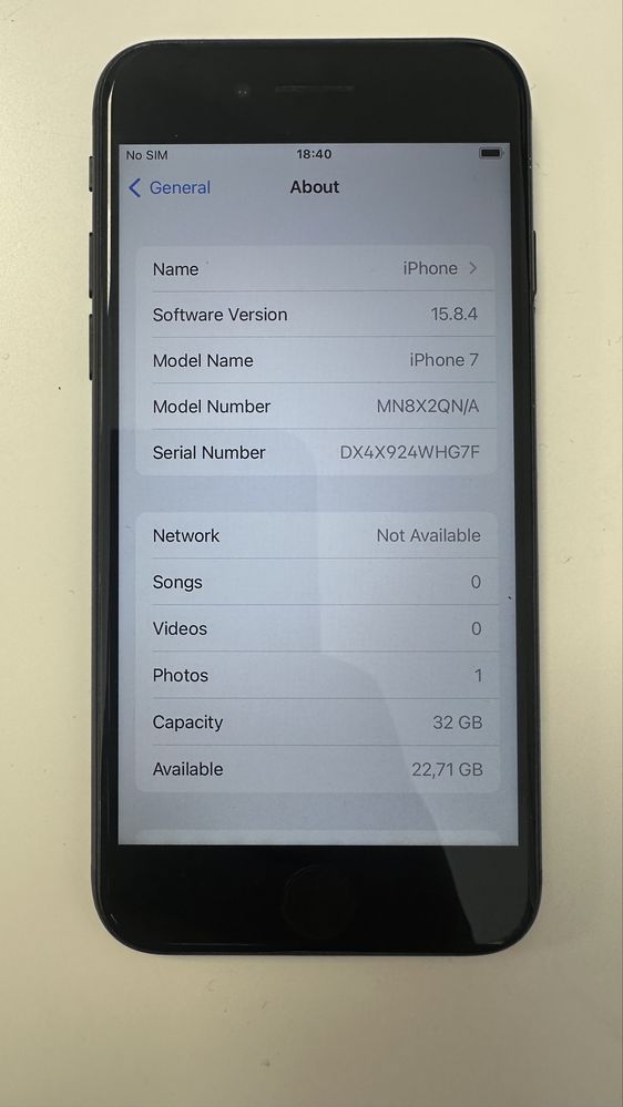 Продавам iPhone 7 32 GB
