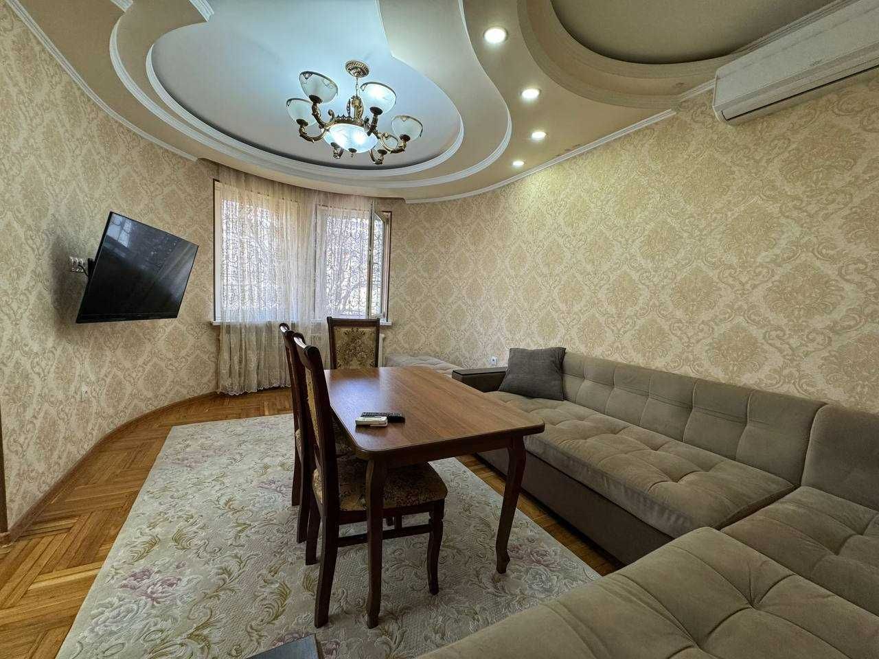 3-х комнатная квартира по ул. Афросиеб (ремонт средний) ID: 2665