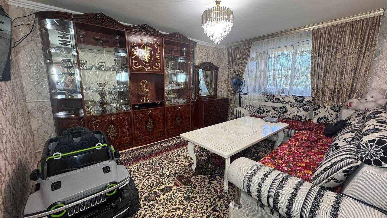 Фрунзиский Инвест Мадад Банк 2 хонали квартира сотилади.ID: 1240