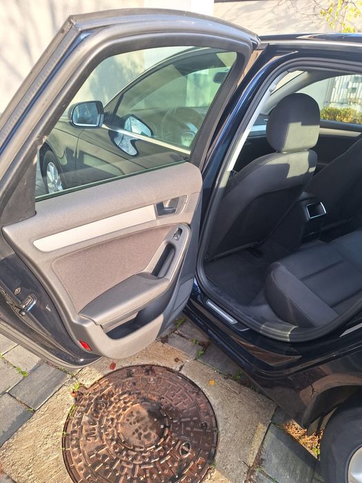 Audi A4 B8 schimb cu duba