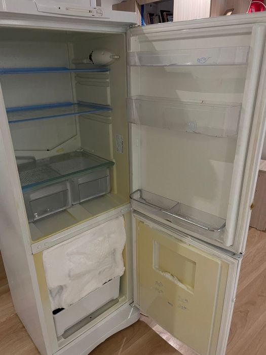 Холодильник на запчасти