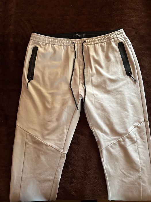 Pantaloni Pull&Bear