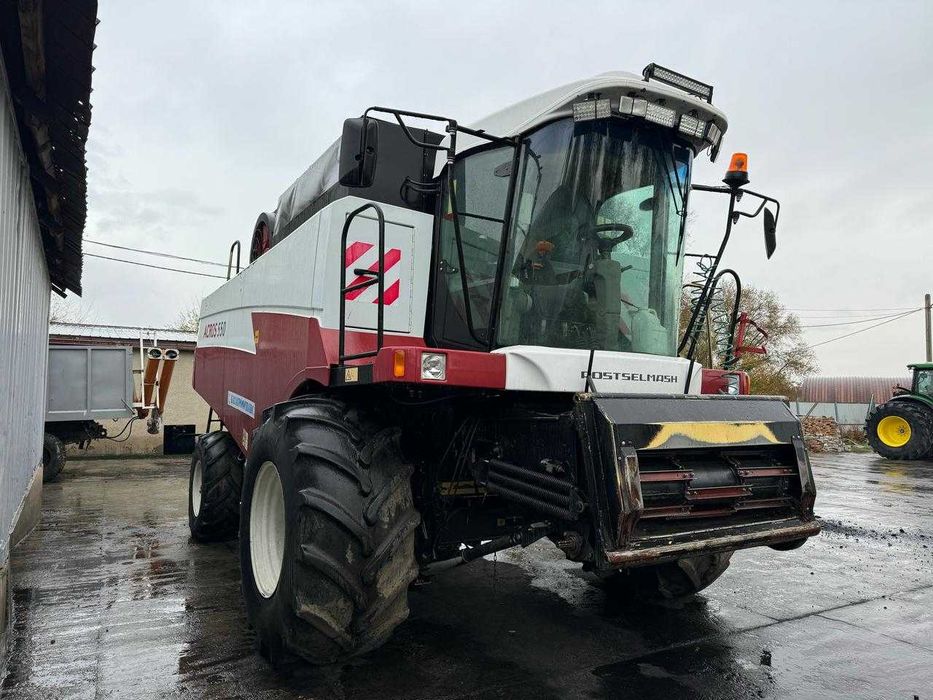 Комбайн Акрос 550