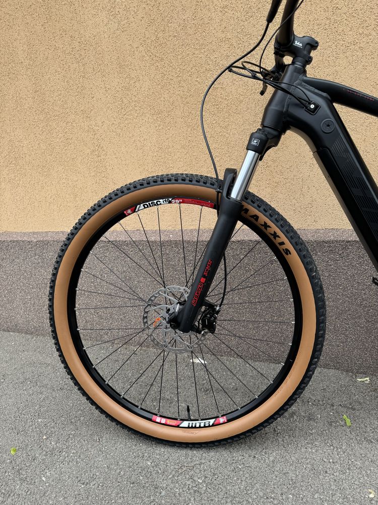 Vand bicicleta electrica!