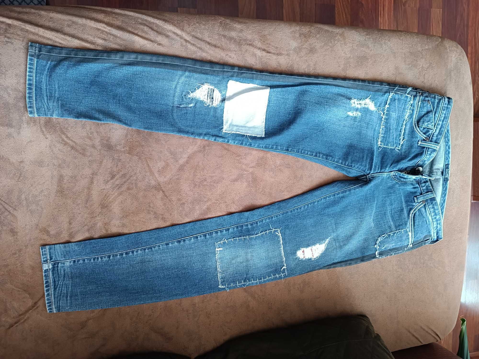 Дамски дънки Guess jeans и Armani jeans