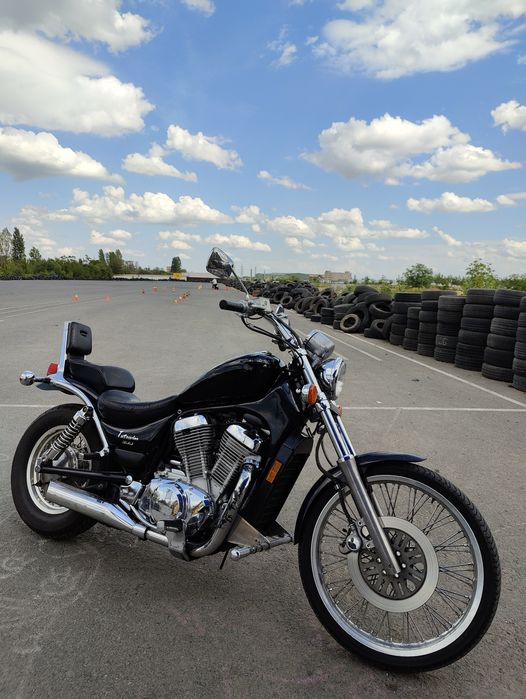 Suzuki intruder 800cc