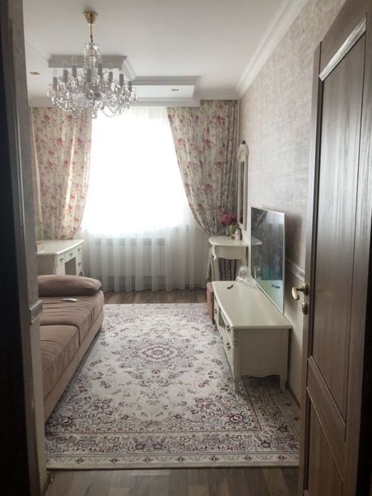 Продам  3 комн квартиру