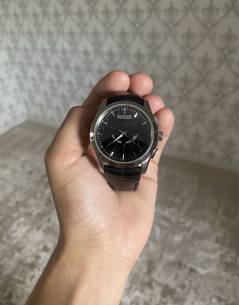 Продается часы al fajr