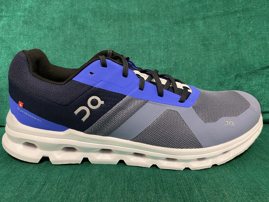 Pantofi sport On Running Cloudrunner marimea 47.5