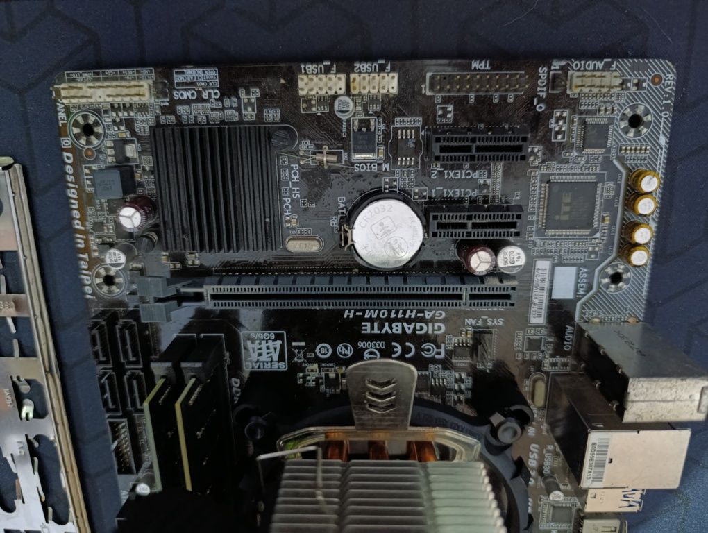 Комплект H110M-H DDR4