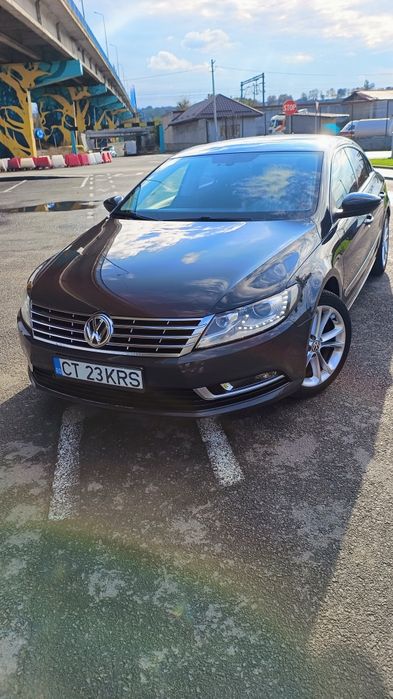 Vând Volkswagen Passat CC