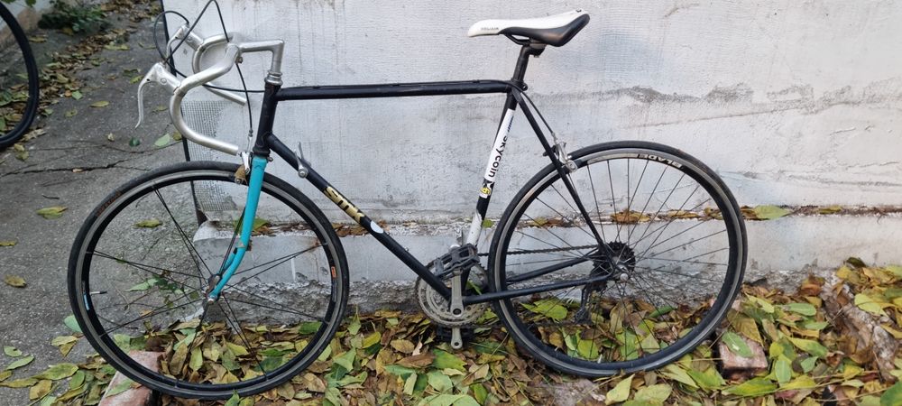 Bicicleta cursiera cadru L