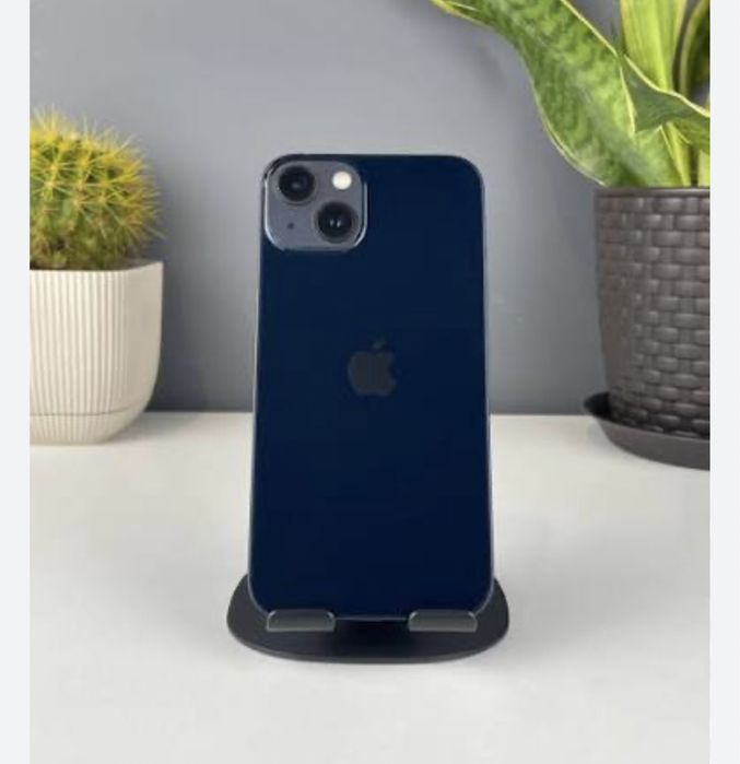 Айфон 13 128гб емкость 74 хорошии телефон Айфон