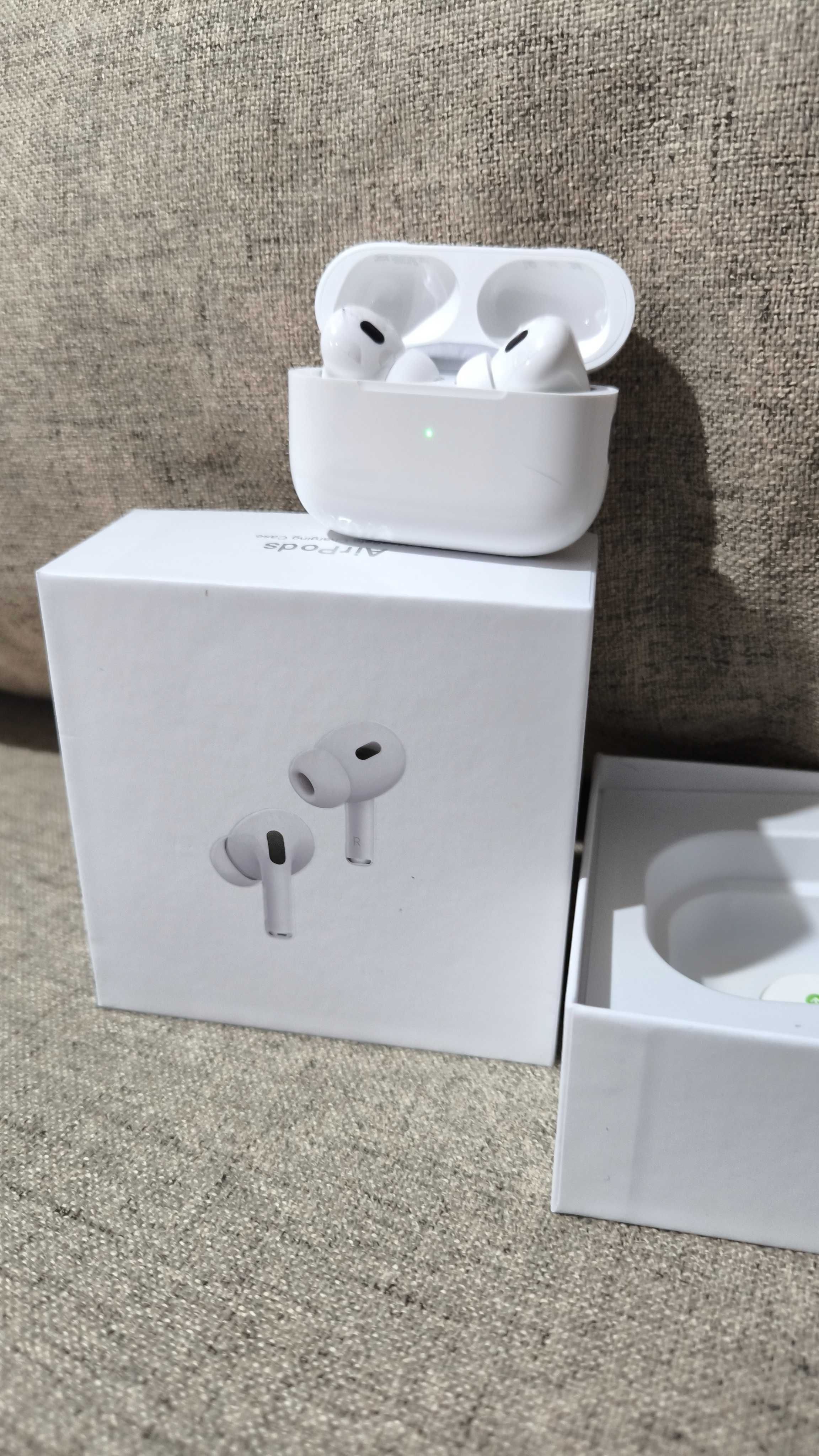 Airpods 2 pro уникални слушалки !