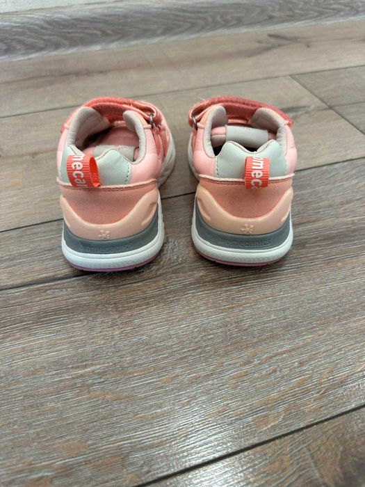 Biomecanics Сникърси Коралов цвят