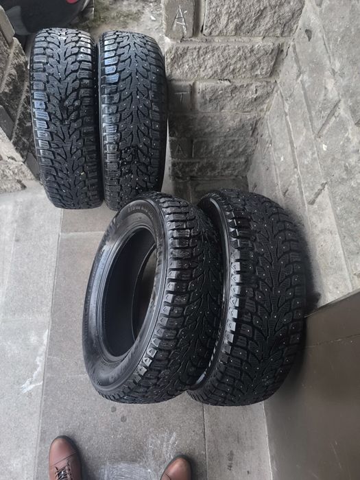 Продам зимние шины