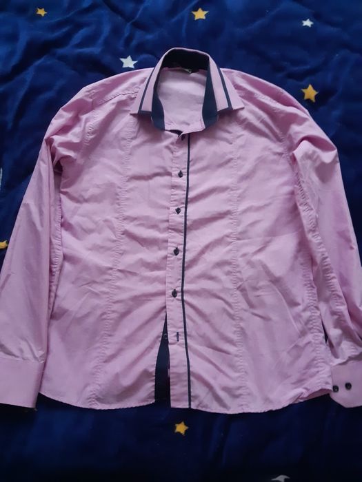 Camasa mov marimea L!