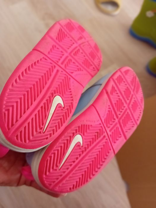 Adidasi originali impecabili