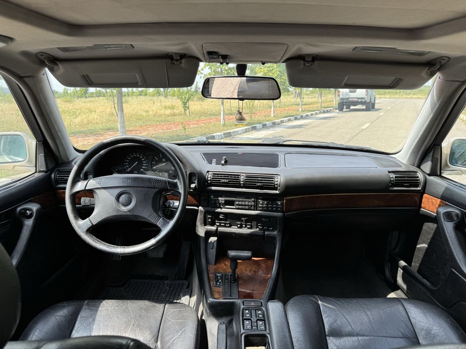BMW 750iL, 1992, 5.0 i, 300 cp, 156000 km