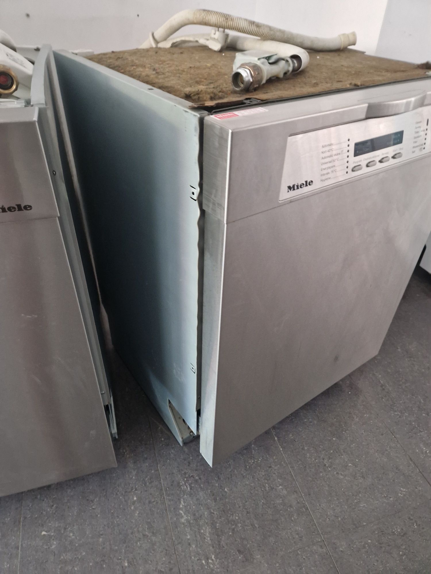 Съдомиялна Miele 14 комплекта