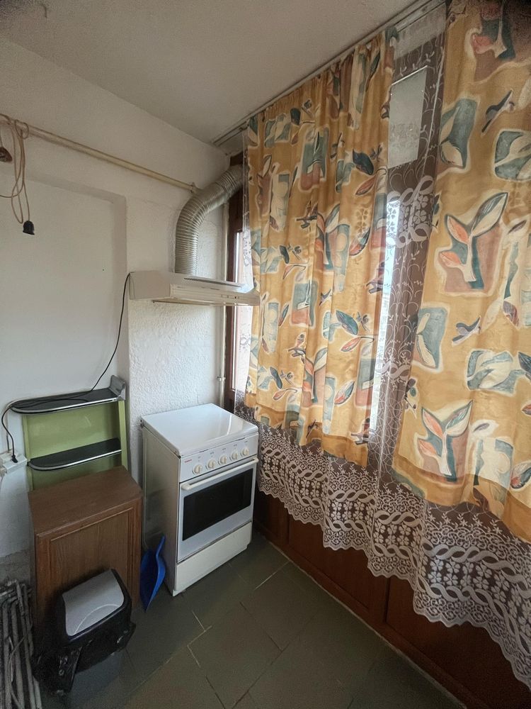 Vand ap cu 2 camere decomandate + 2 balcoane.