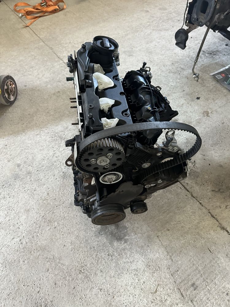 Bloc motor ambielat passat b7 cc golf skoda tiguan 2.0tdi cff cfg cfh