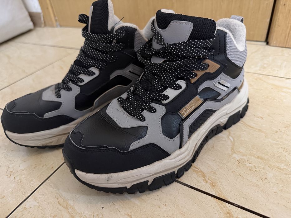 Зимняя детская обувь