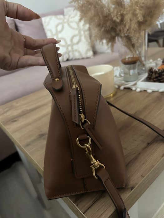 Чанта Zara в кафяво