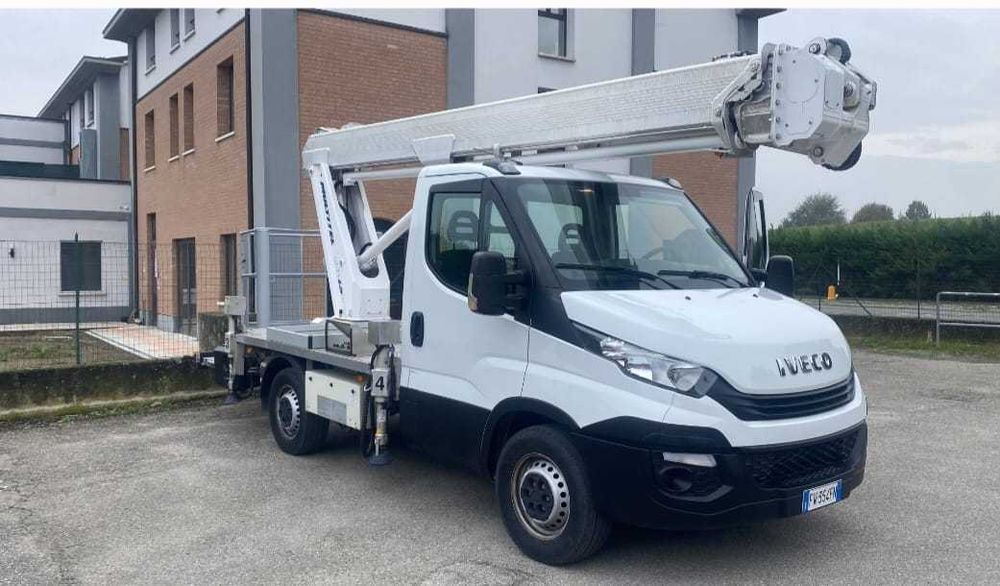 Nacelă prb 25m MZ 250 pe Iveco