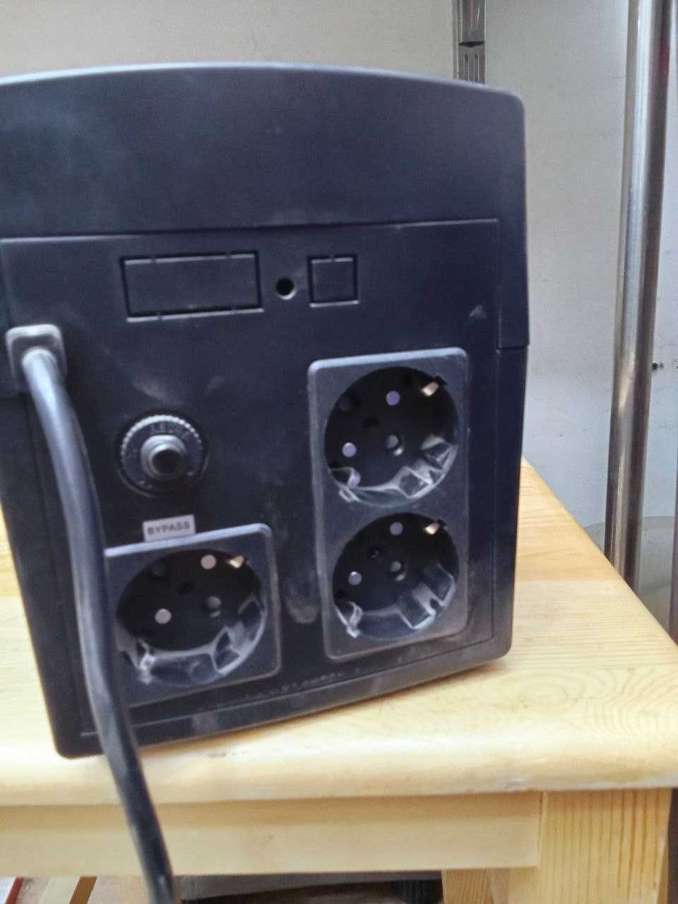 Источник бесперебойного питания AVT EA  1200 VA UPS