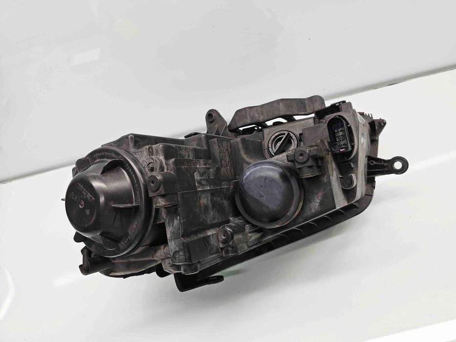 Far dreapta Volkswagen Touran (1T1, 1T2) [Fabr 2003-2010] Facelift 1T