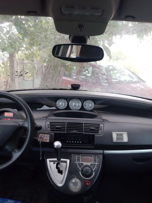 Пежо 807  за части може и цяла