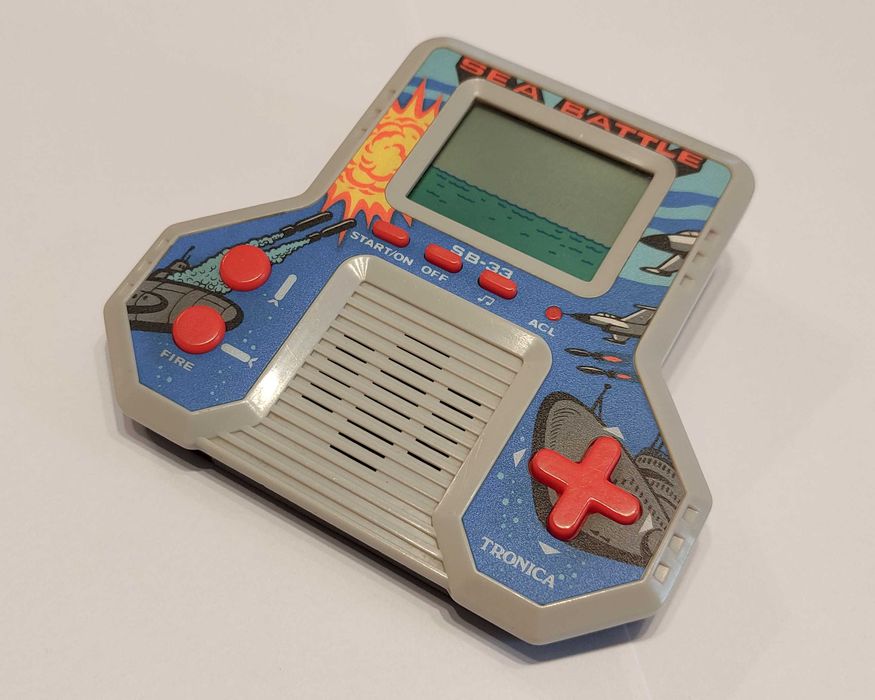 Винтидж електронна игра Tronica Sea Battle SB-33 от 1989 година
