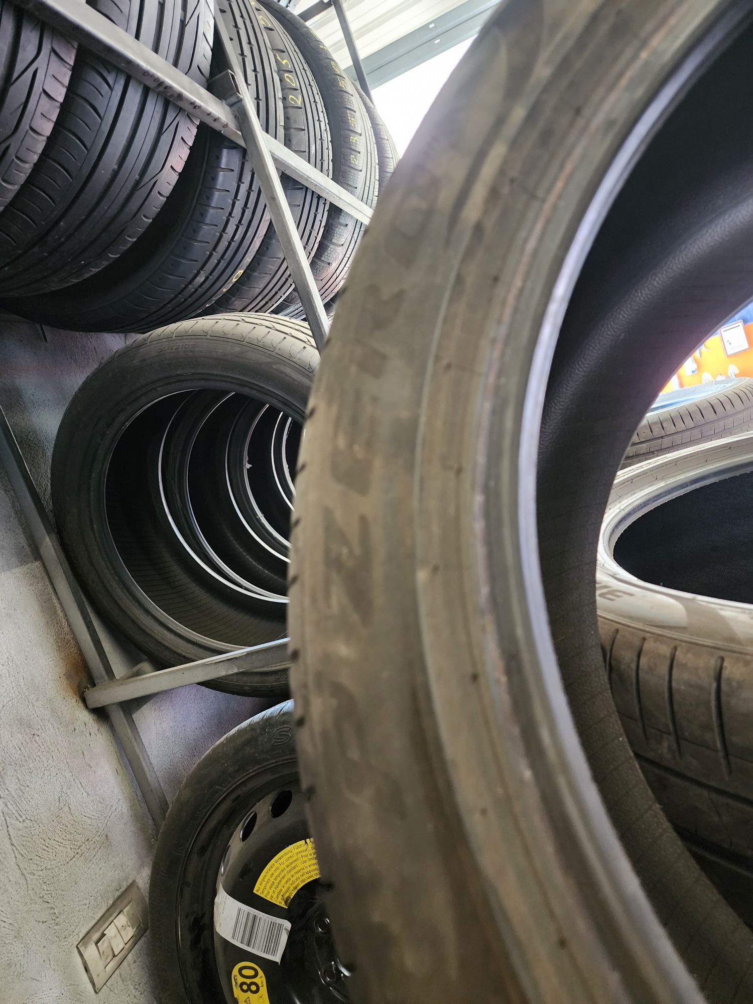 315 35 21 Pirelli runflat dedicate BMW dot 2023