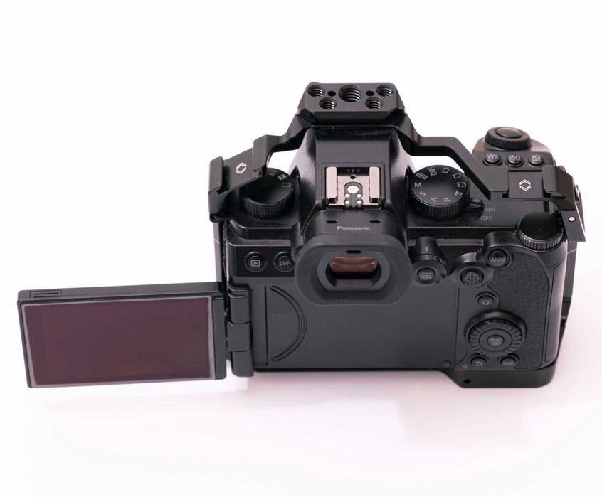 Panasonic Lumix S5II-X + Small Rig cage