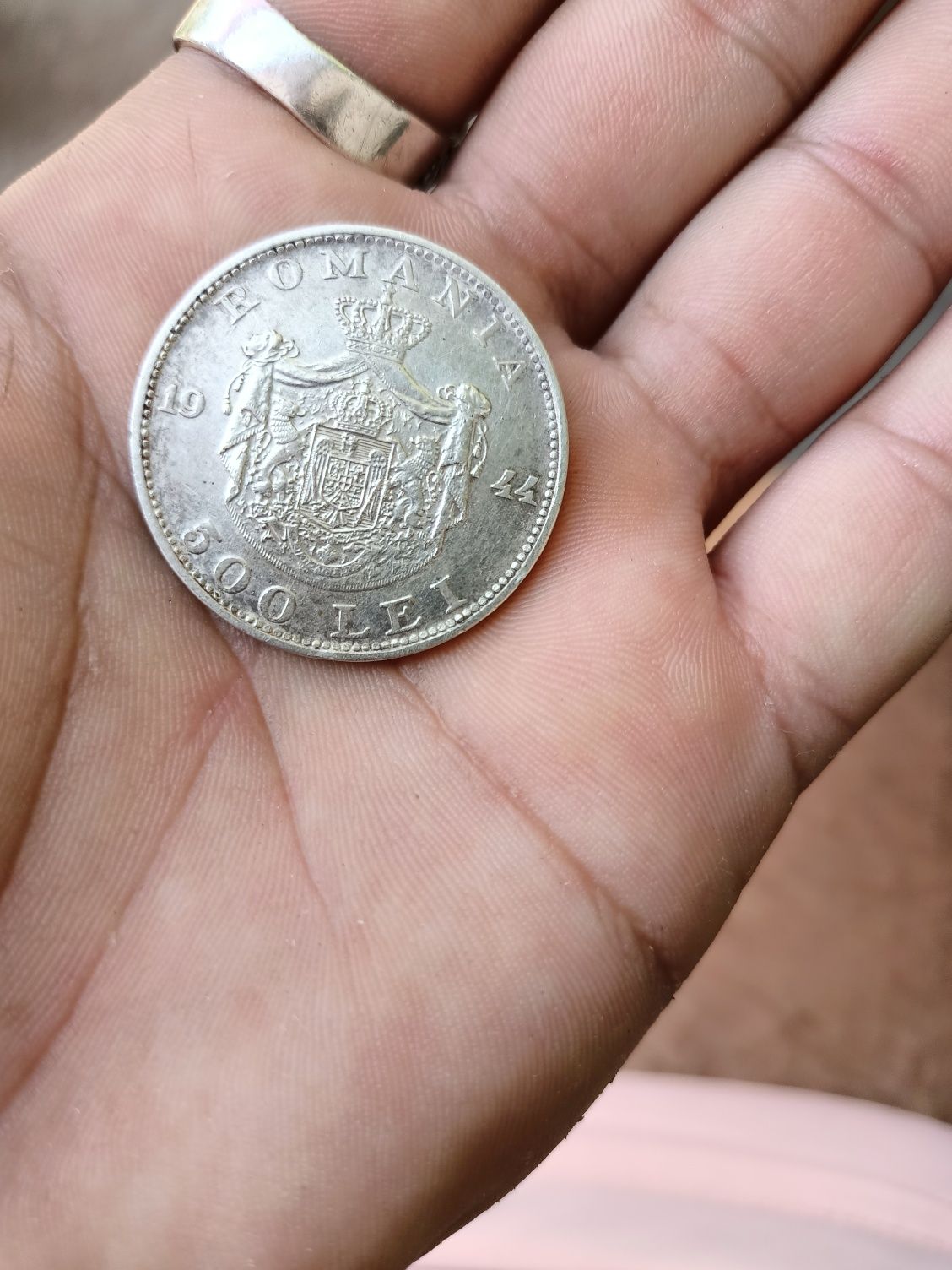 Moneda regele Mihai 1 din 1944( predare personala)